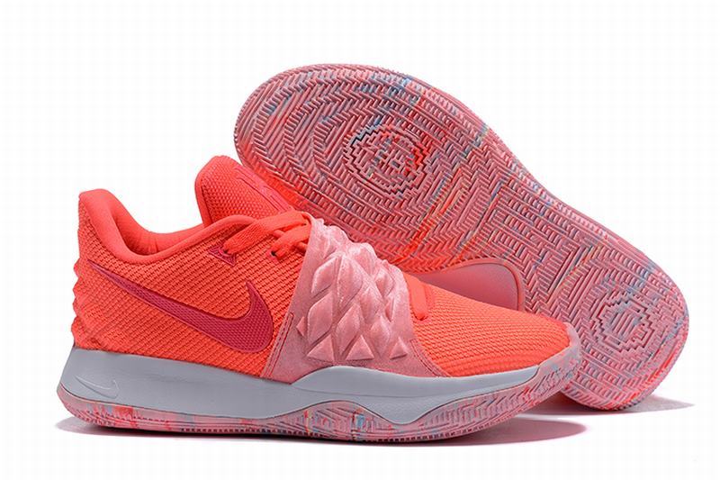 Nike Kyire 4 Low Shoes Pink